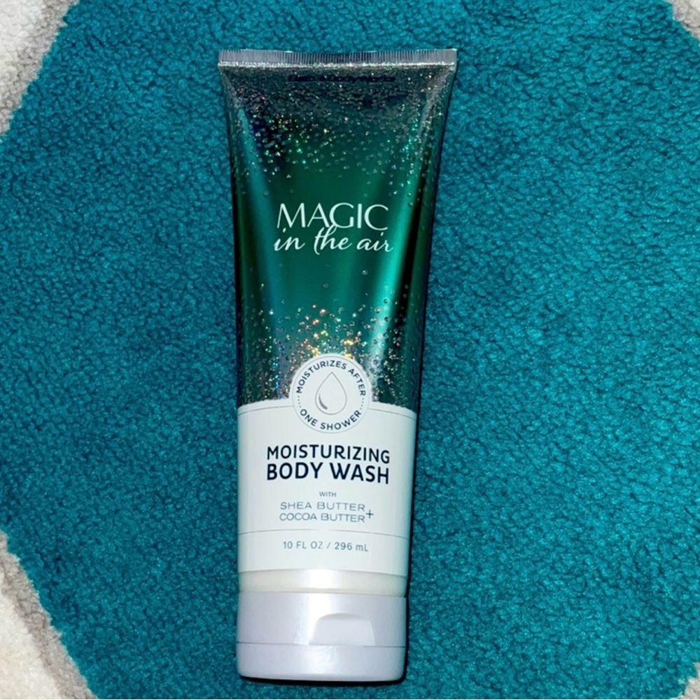 Bath and Body Works Magic in the Air Moisturizing Body Wash *RETIRED* NWT UNUSED